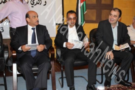 محافظ اربد يفتتح ملتقى للحد من ظاهرتي الفقر والبطالة ( صور )